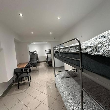 Golebia Hostel Poznan Luaran gambar