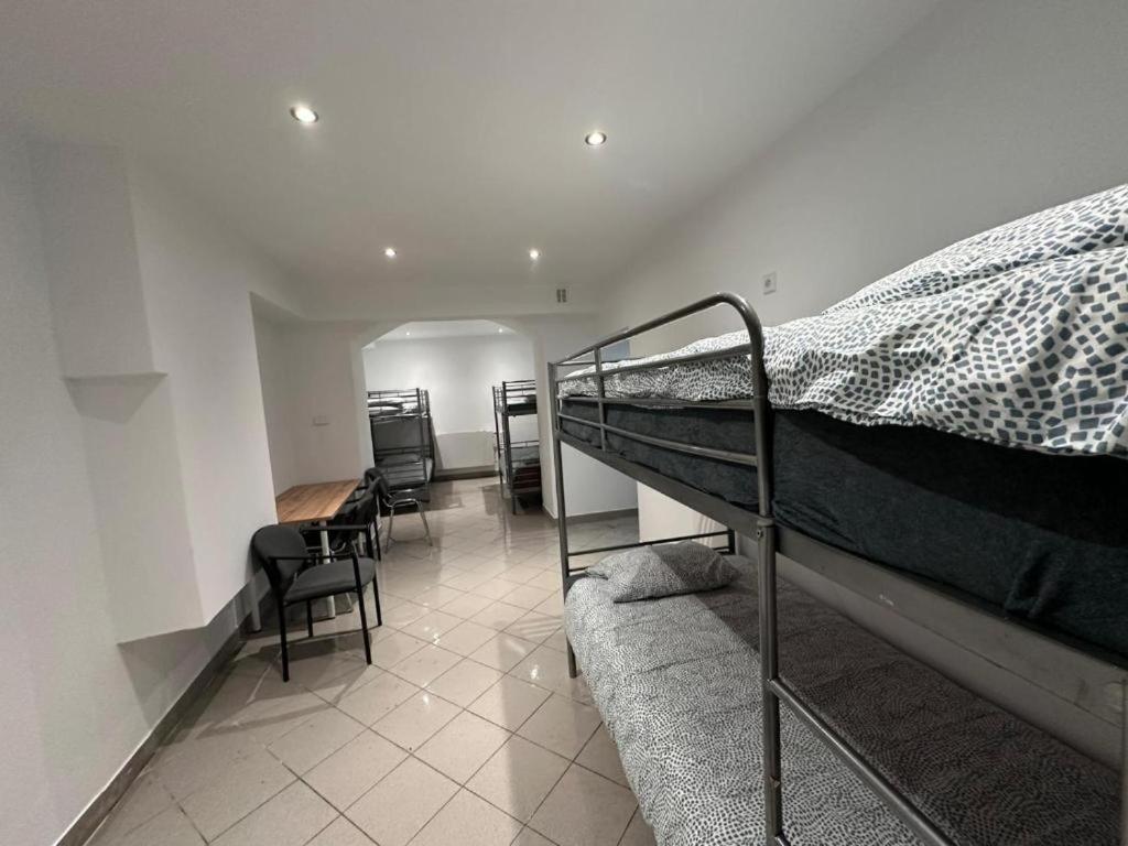 Golebia Hostel Poznan Luaran gambar